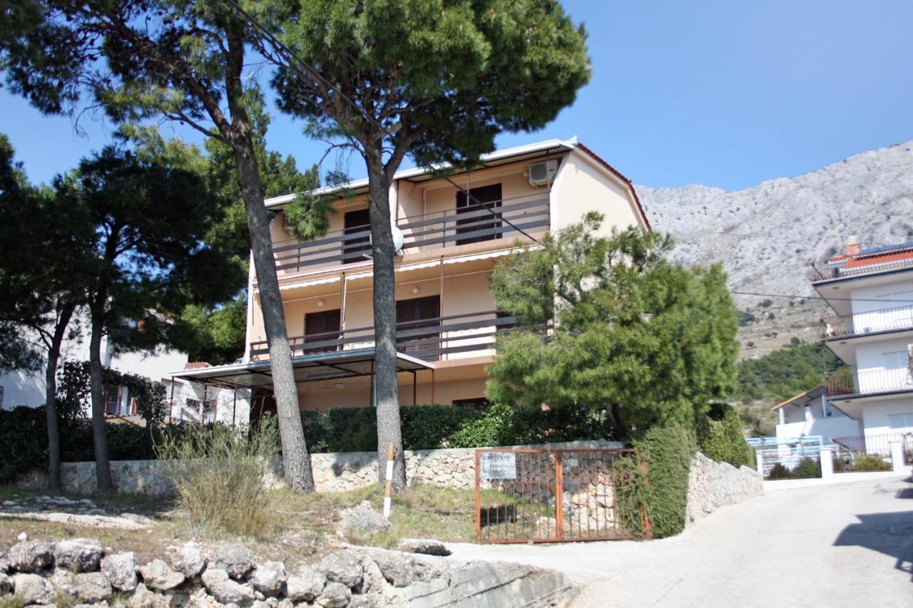 Apartments By The Sea Nemira, Omis - 5884 Tice Exterior photo